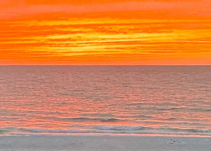Oceanside 201 *